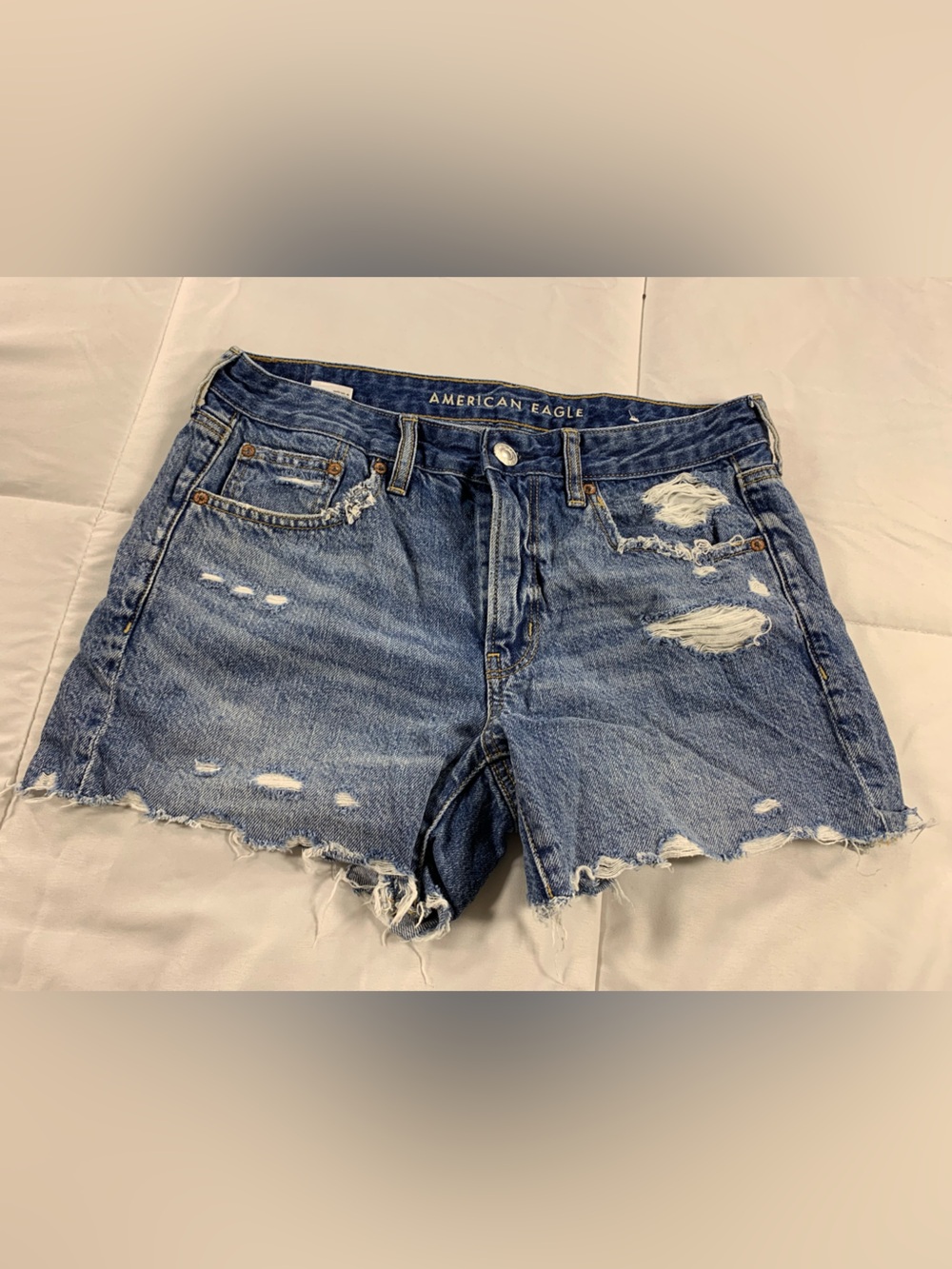 Pre loved AMERICAN EAGLE shorts womens size 8